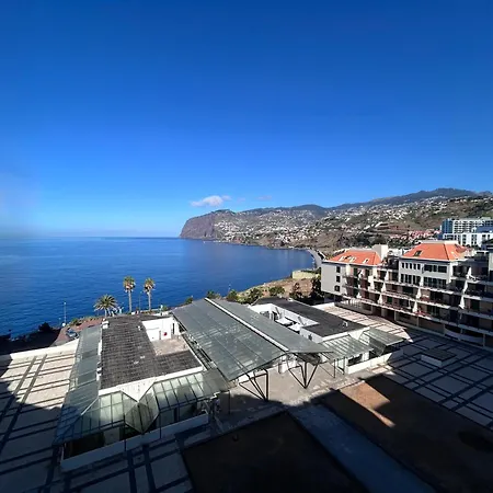 Ocean Sea View شقة *